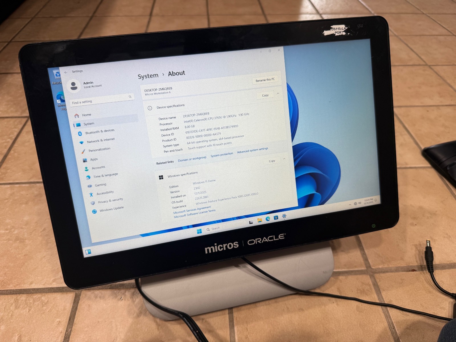 Micros Workstation 6 620 Touch POS System 1.9GHz 8GB 128GB + Stand/Win 11 Pro