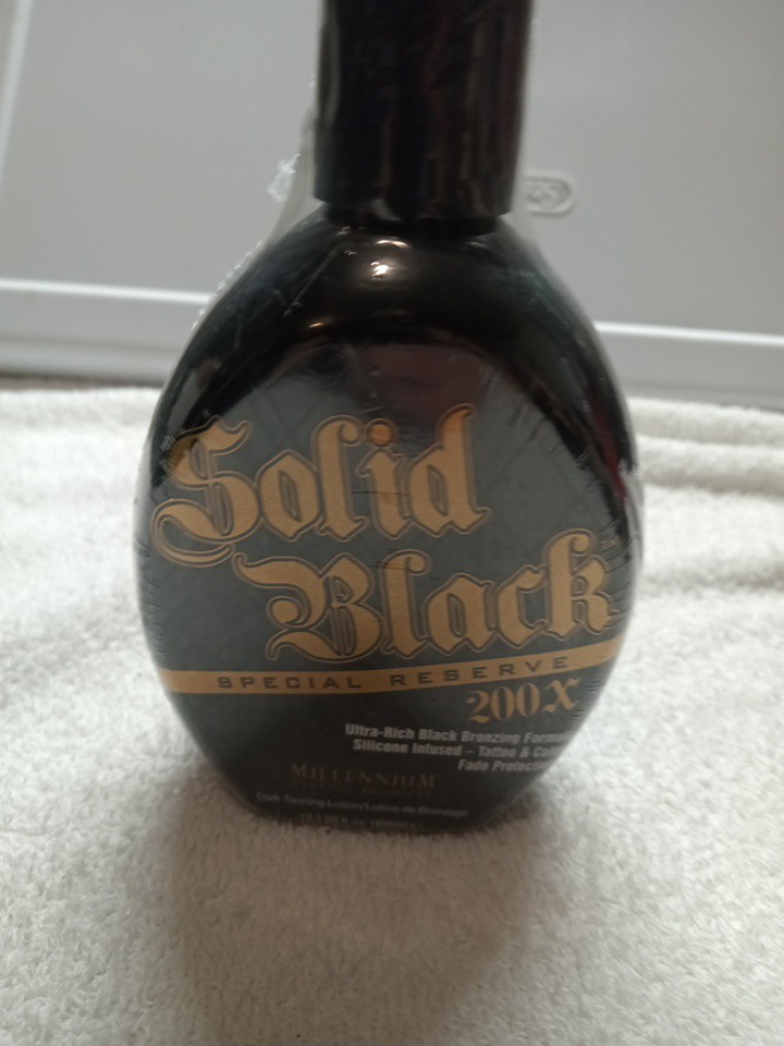 Solid Black Special Reserve 200x Millennium Tanning Lotion