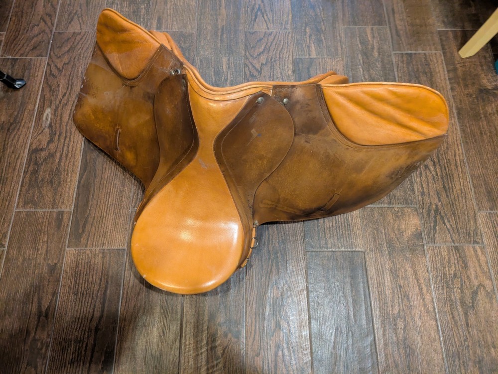 Leather Saddle