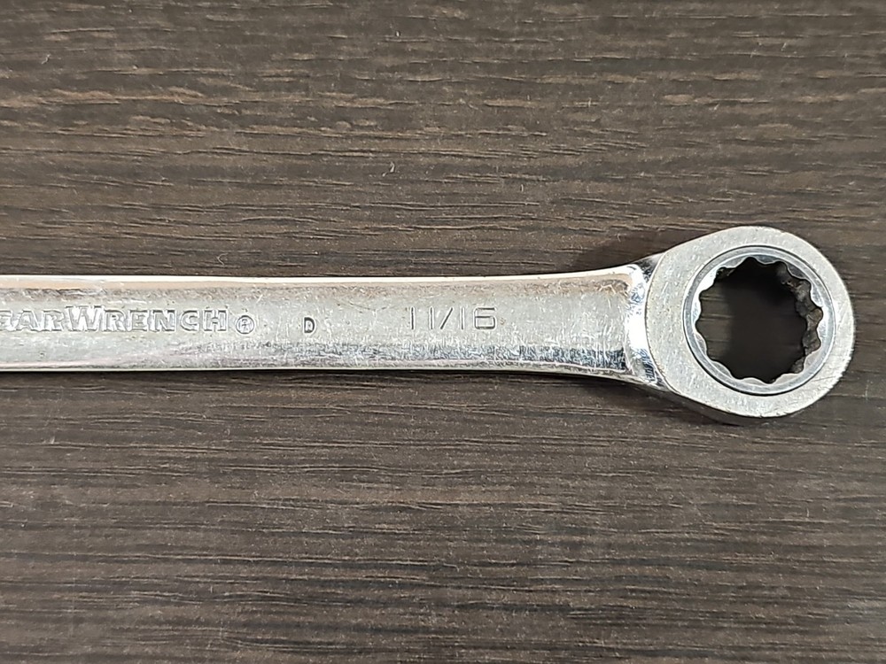 GearWrench 11/16" -Code D- 12 Point Ratcheting Combination Wrench