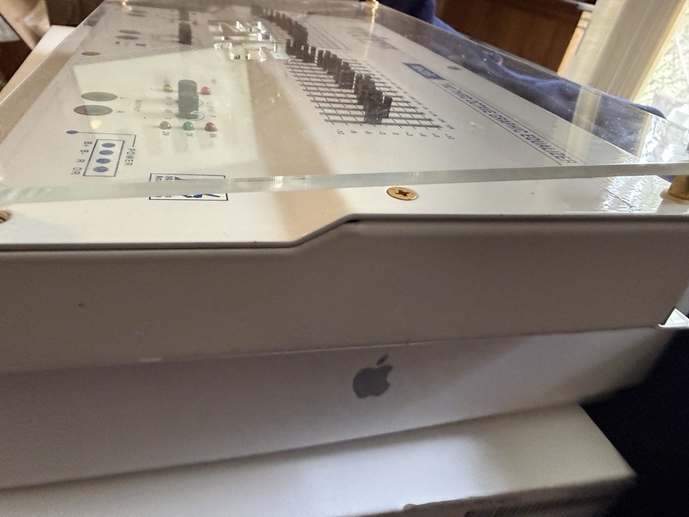 Phoenix Gold EQ-215 Two Third Octave Graphic Equalizer Car Audio Processor