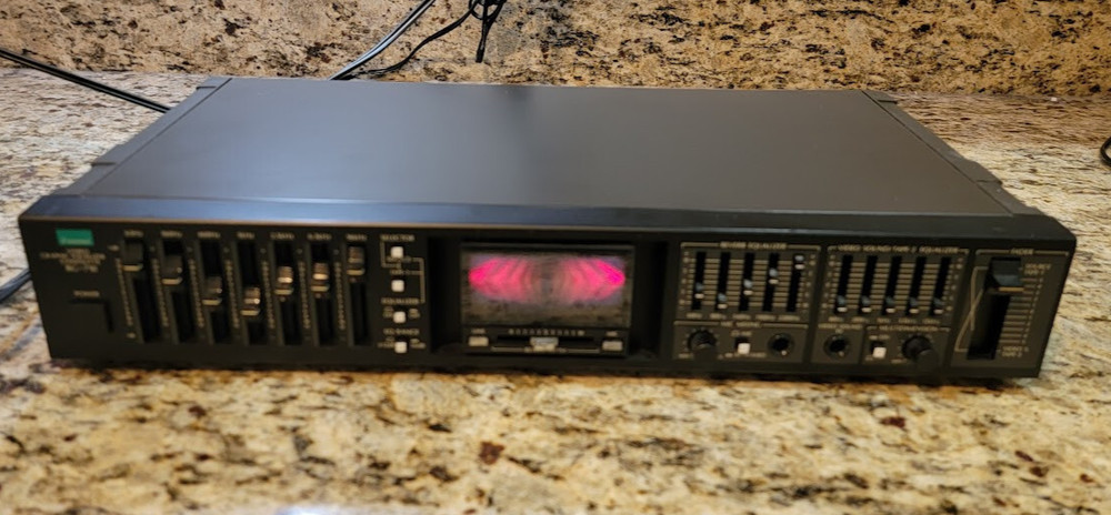 Sansui RG-710 Stereo Graphic Equalizer Consolette Multi  Voltage