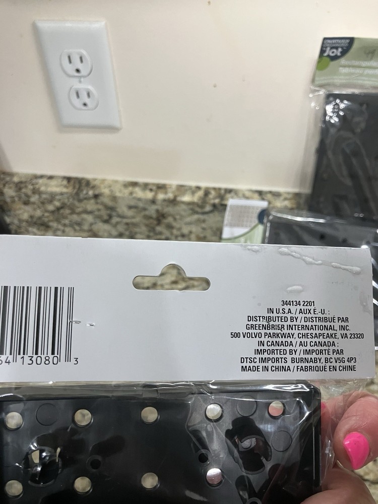 Jot Rectangular Shaped Pegboard Plastic Black 4-Pack Pegboard 344134 2201