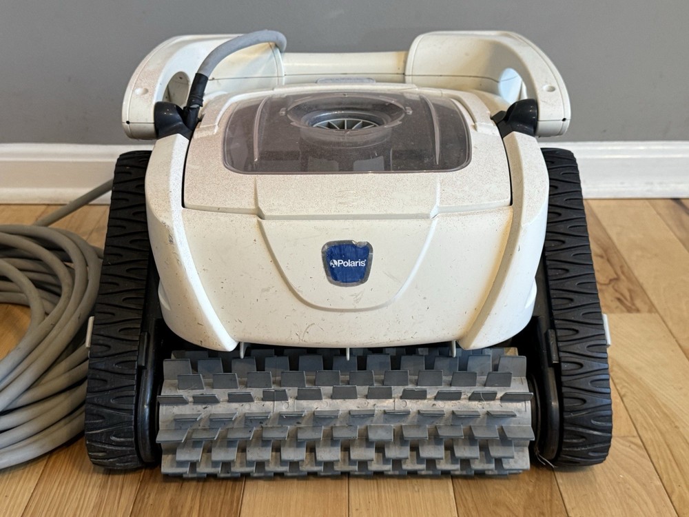 Polaris P825 Robotic Pool Cleaner w/ Control Panel