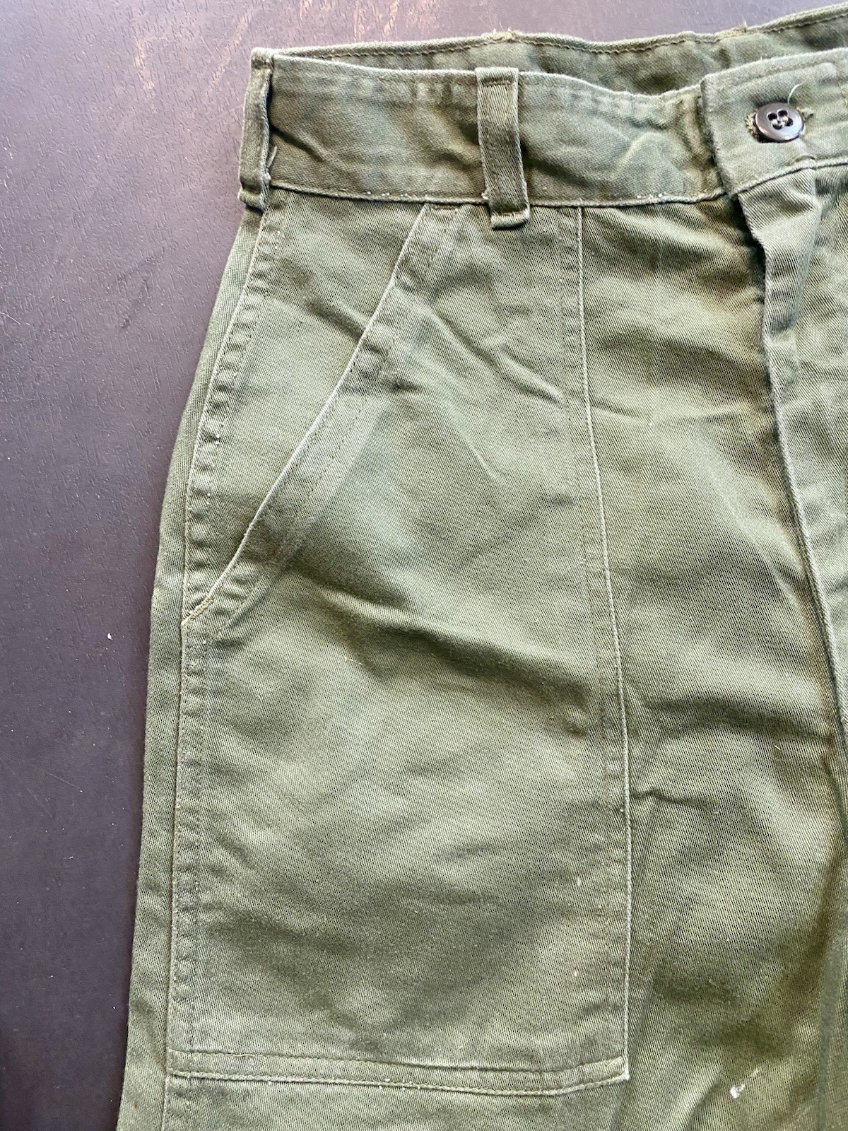 VTG 70s OG 107 pants - 28x31 - Vietnam era - Zipper - Olive Green