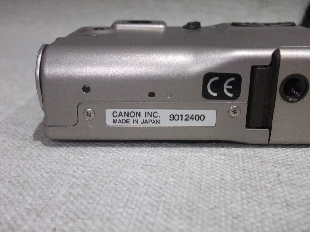 Canon IXUS Compact Digital Camera - Please Read Description