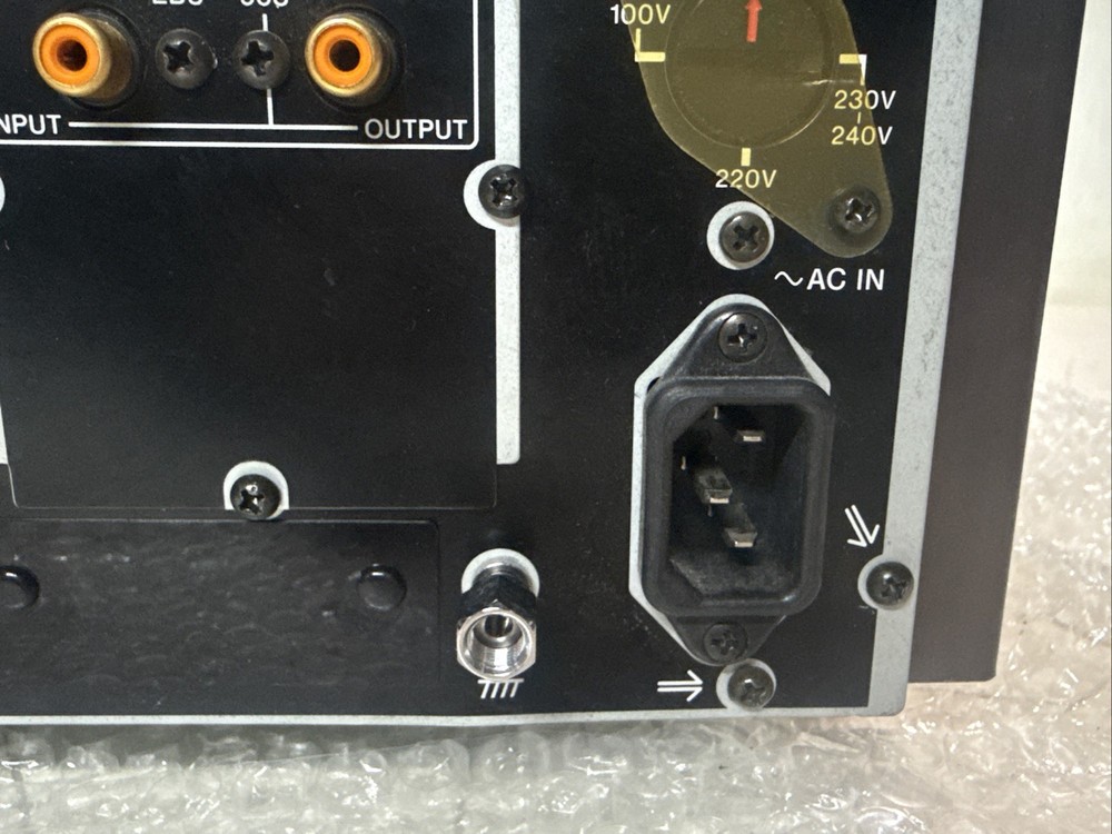 Sony PCM-7010 Digital Audio Recorder