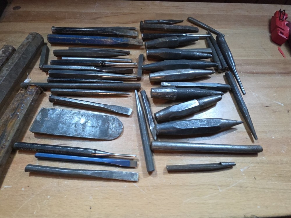 punch and chisel Lot