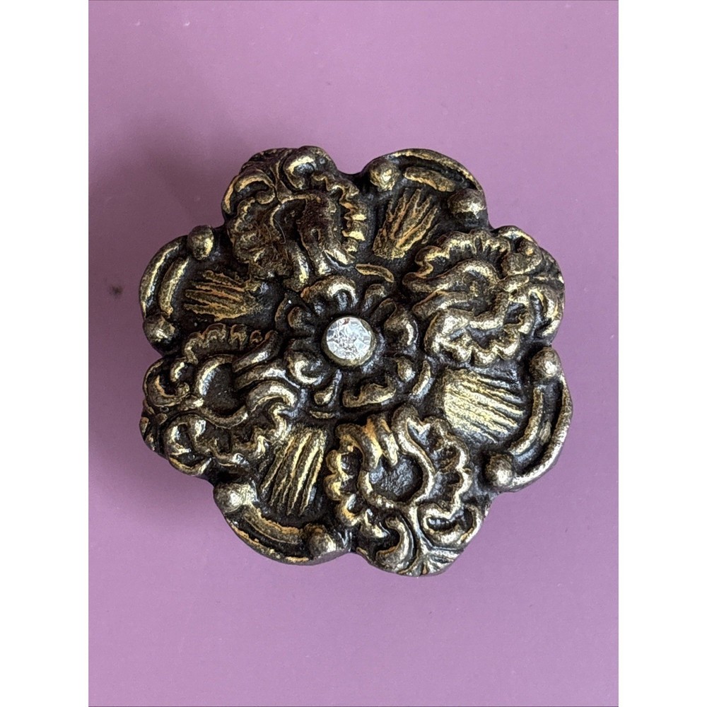 Rosette Floral Round Drawer Knobs or Pulls French Provincial 4 Large 6 Small