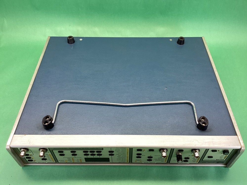 EXACT by DYNATECH 20MHz PULSE / FUNCTION GENERATOR POWERS ON - UNTESTED