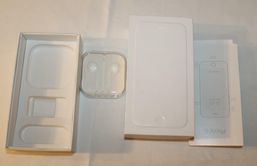 Three (3) EMPTY Apple iPhone Boxes iPhone 6 Xs Max & 8 Paperwork Earpods Holder