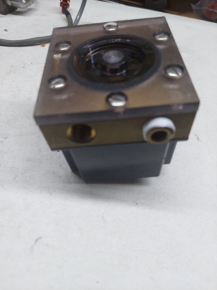PROTEUS FLUID FLOW SWITCH 0100B24 4PC AVAILABLE MAKE OFFER B1 + B2