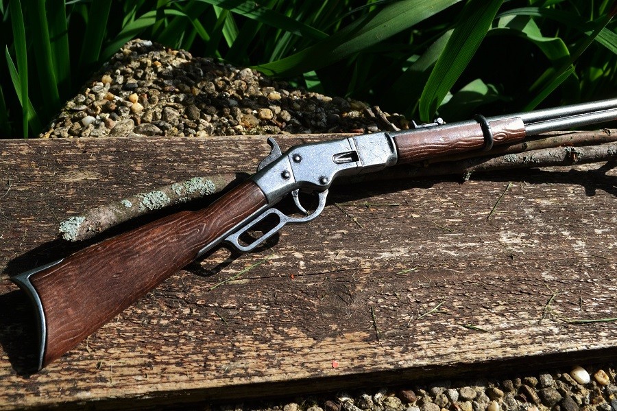 MINIATURE Winchester M1866 Lever-Action Carbine Rifle - 1866 - Denix Replica