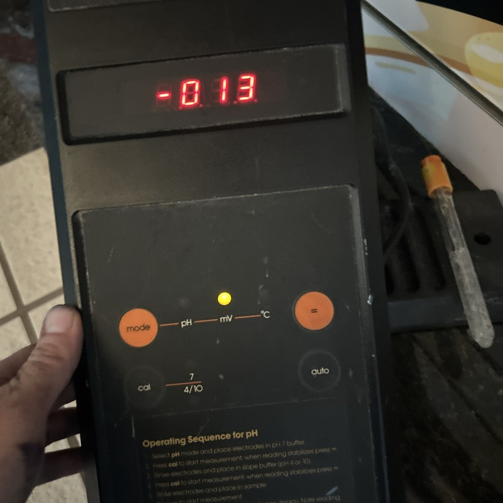 Corning pH Meter 140 Digital Laboratory Device