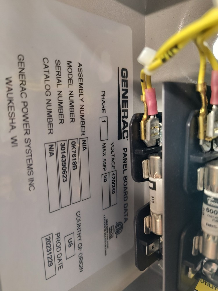 Generac 50 Amp 8-Circuit Transfer Switch Panel w/ Breakers