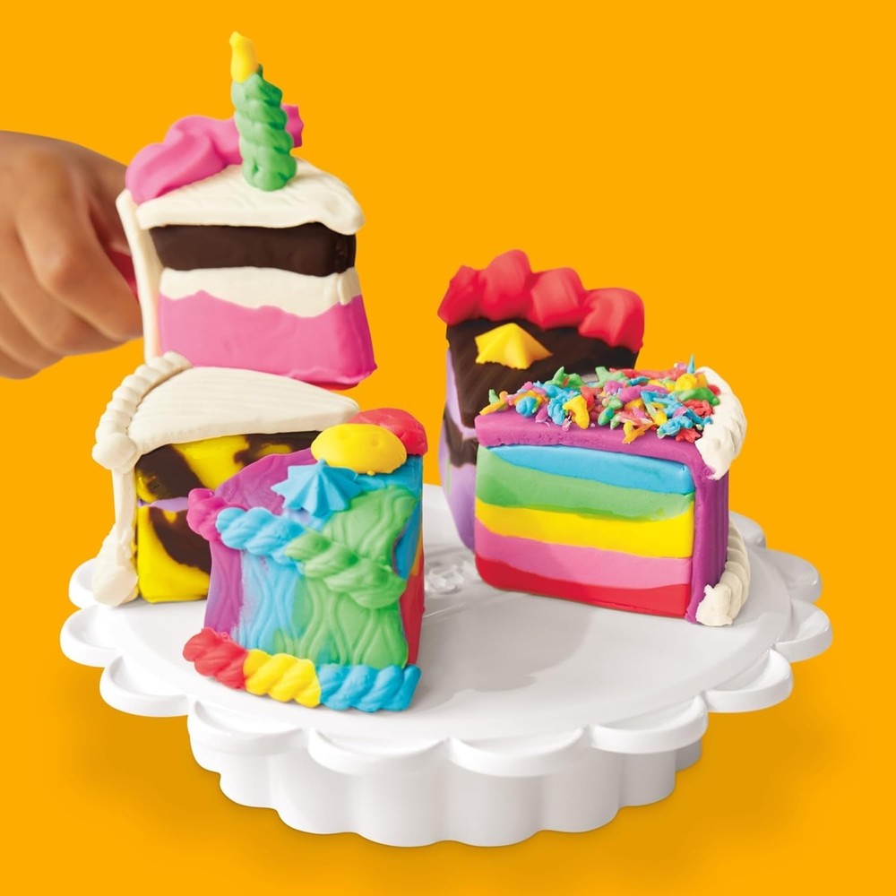 Super Slice Cake Playset with 11 Modeling Compound Cans