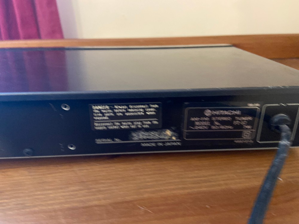 vintage tuner Hitachi FT - 75