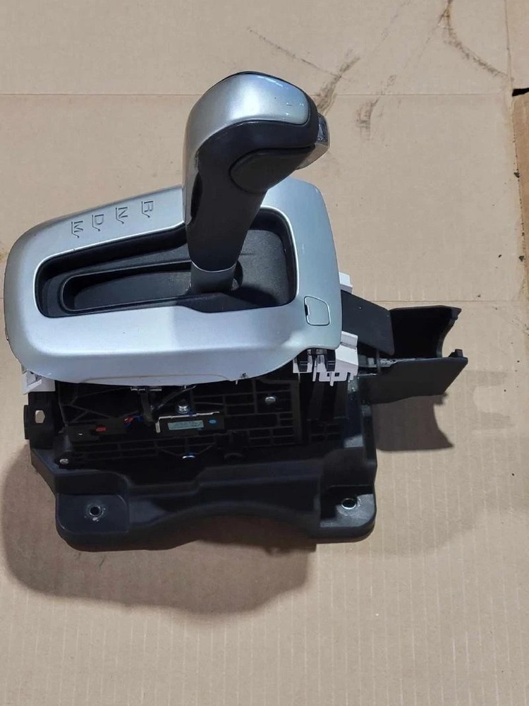 2013 Chevy Sonic Automatic Trans Floor Gear Shift Shifter Assembly OEM