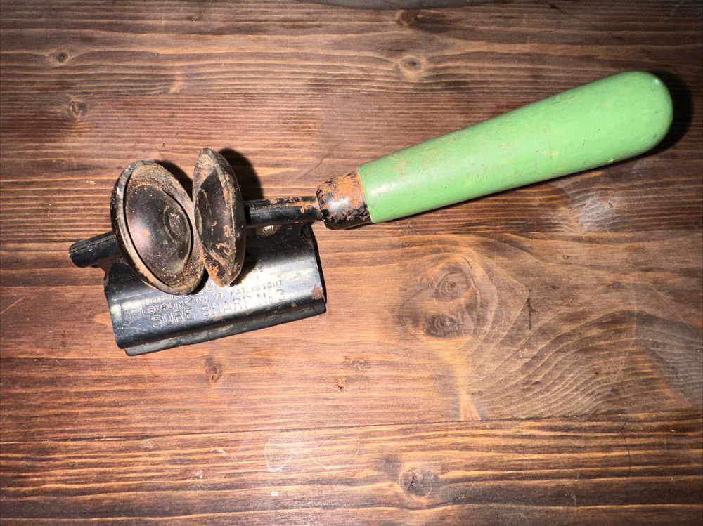 Edlund Sure Sharp No 3 Green Wooden Handled Knife Sharpener