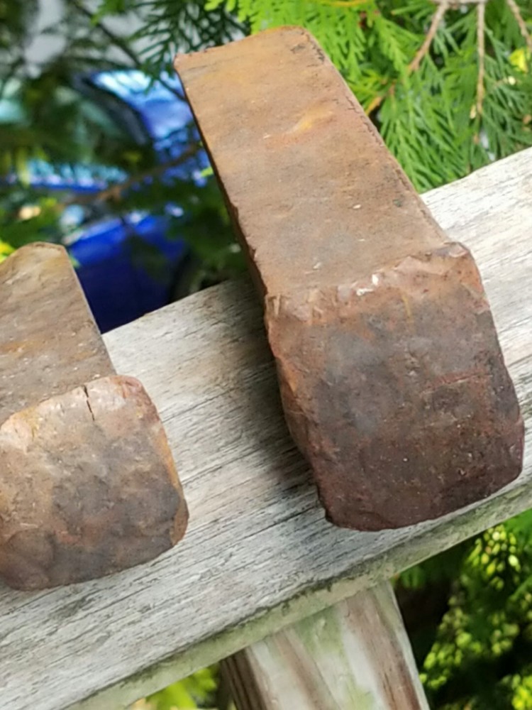 2 MANUAL WEDGE LOG SPLITTERS