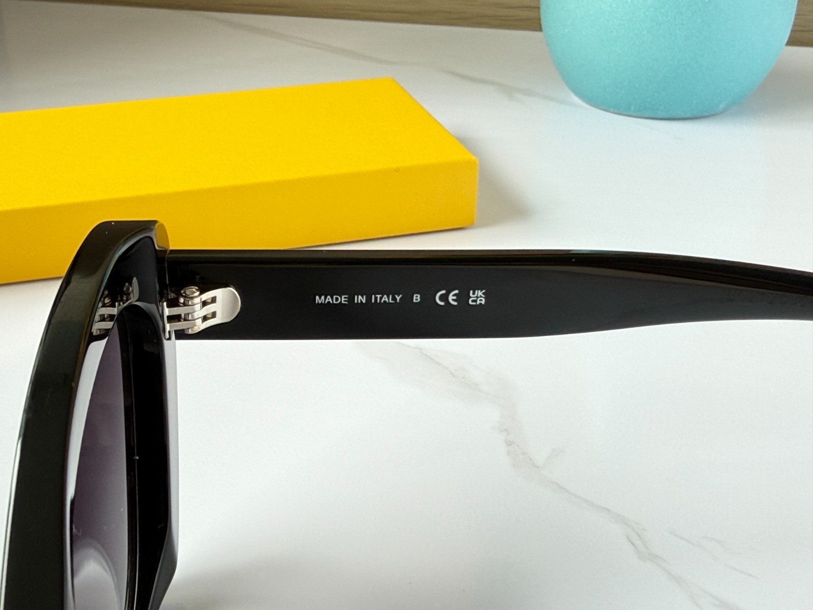 CHANEL CH5481-H Black Gold CC Logo Pearl Cat Eye Sunglasses Gray Gradient