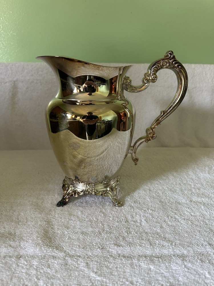 Oneida Silver Plated Water Pitcher