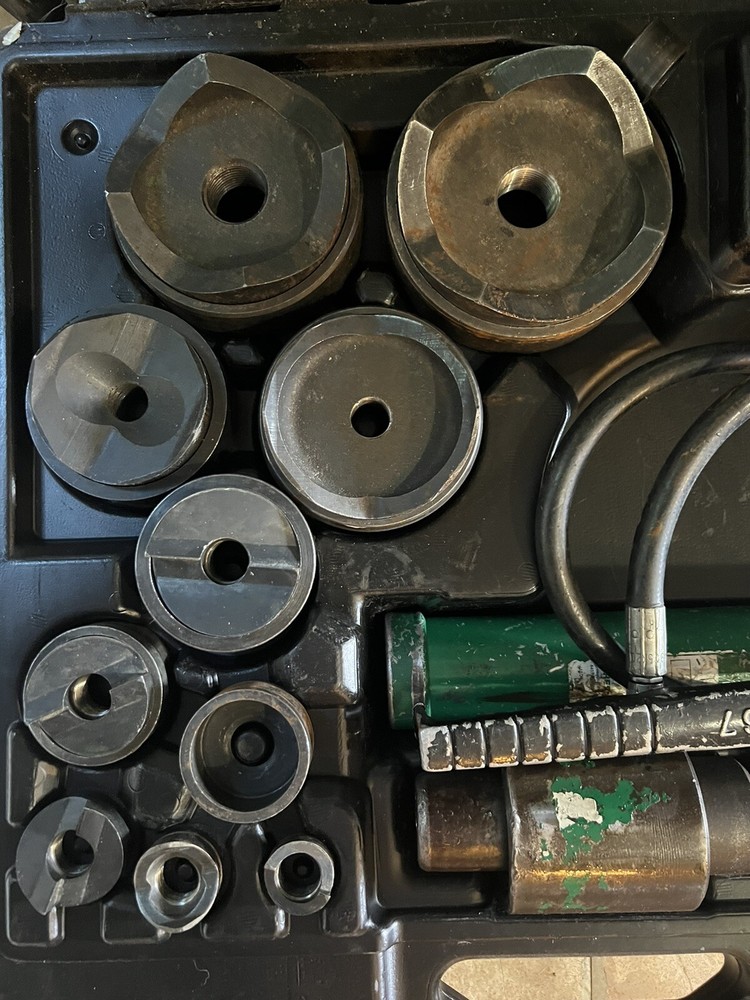 Greenlee Hydraulic Knockout Set 1/2-4 Inch