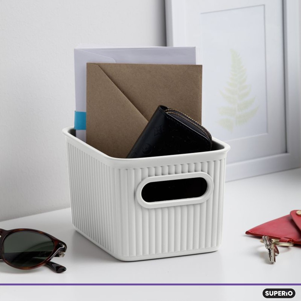 1.5 L Mini Ribbed Storage Bin, Decorative Plastic Storage Baskets, White, 8 Pack