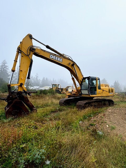 2003 John Deere 330C LC Excavator