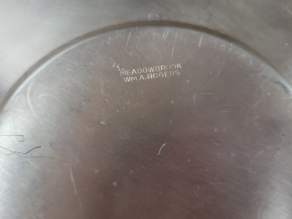 Vintage Wm A Rogers Meadowbrook Silverplate 10" Dish