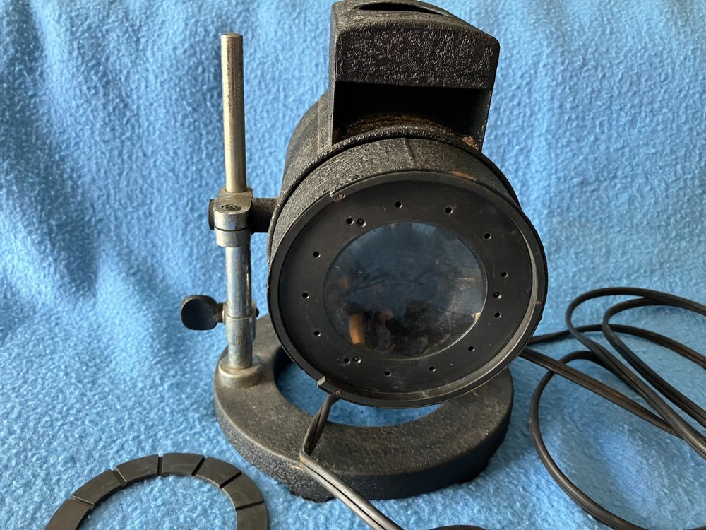MICROSCOPE ILLUMINATOR Antique Spotlight Model 370 American Optical Co.