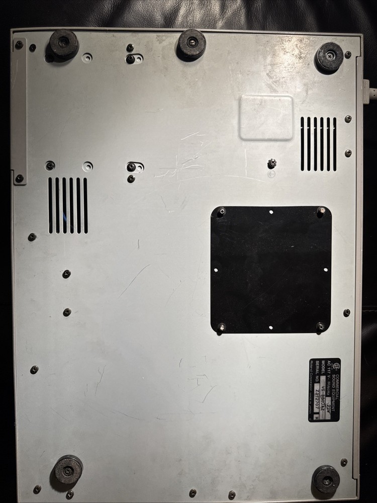 Roland VS-880 Digital Studio Workstation CLEAN & NICE