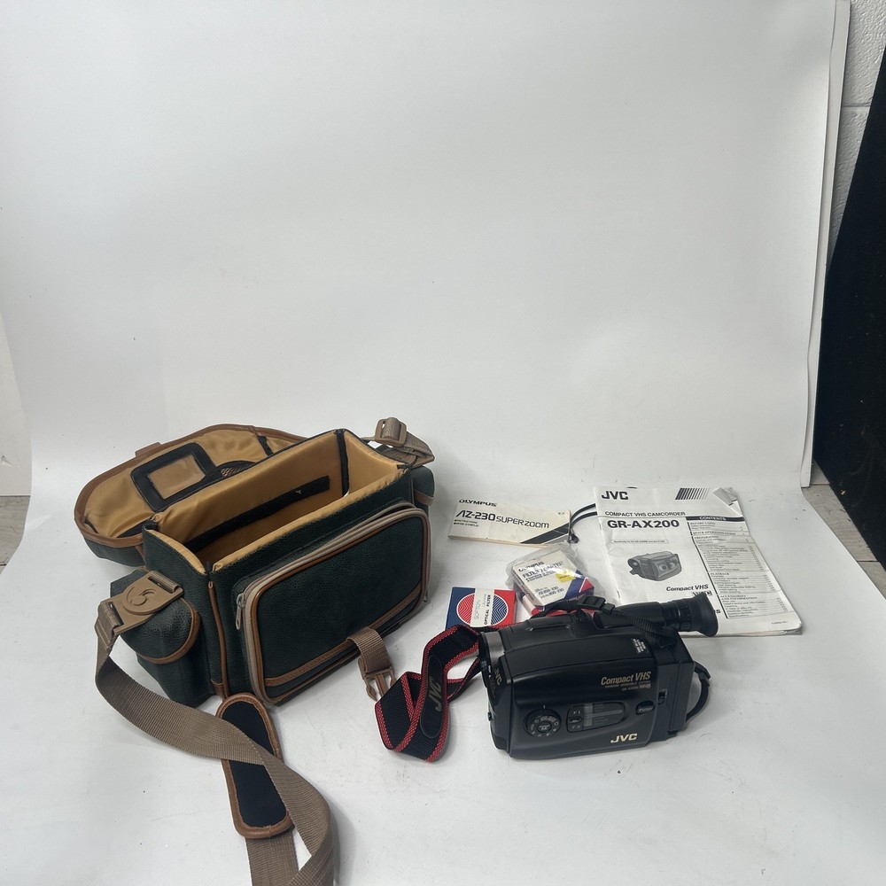 JVC GR-AX200 Camcorder With Bag Untested Camera Compact VHS