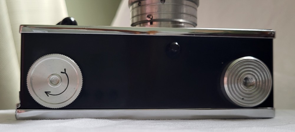 Argus C3 35mm Rangefinder with Case and Flash