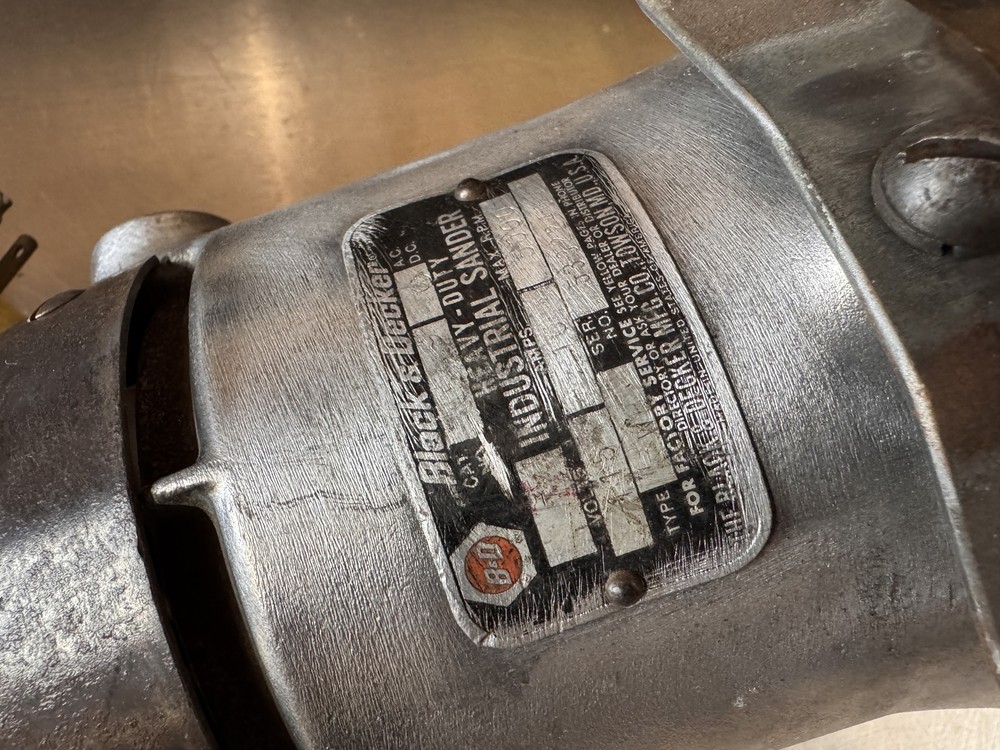 Black and Decker Industrial Sander