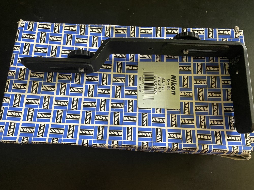 Nikon SK-E900 External Multi Flash Bracket