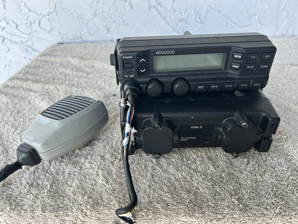 Kenwood TK-890 VHF Radio with Control Head KRK-5 & Kenwood Mic