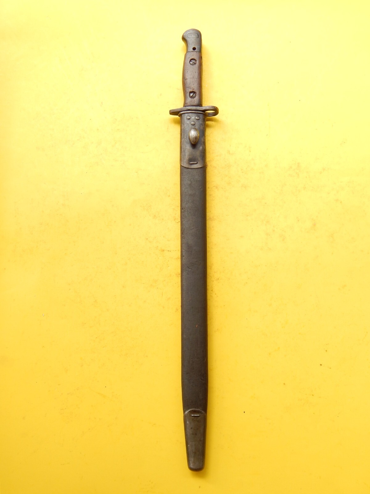 ENFIELD 1907- Mk111 SWORD BAYONET /SCABBARD - MOLE ( 1910) + (Canadian Marked)