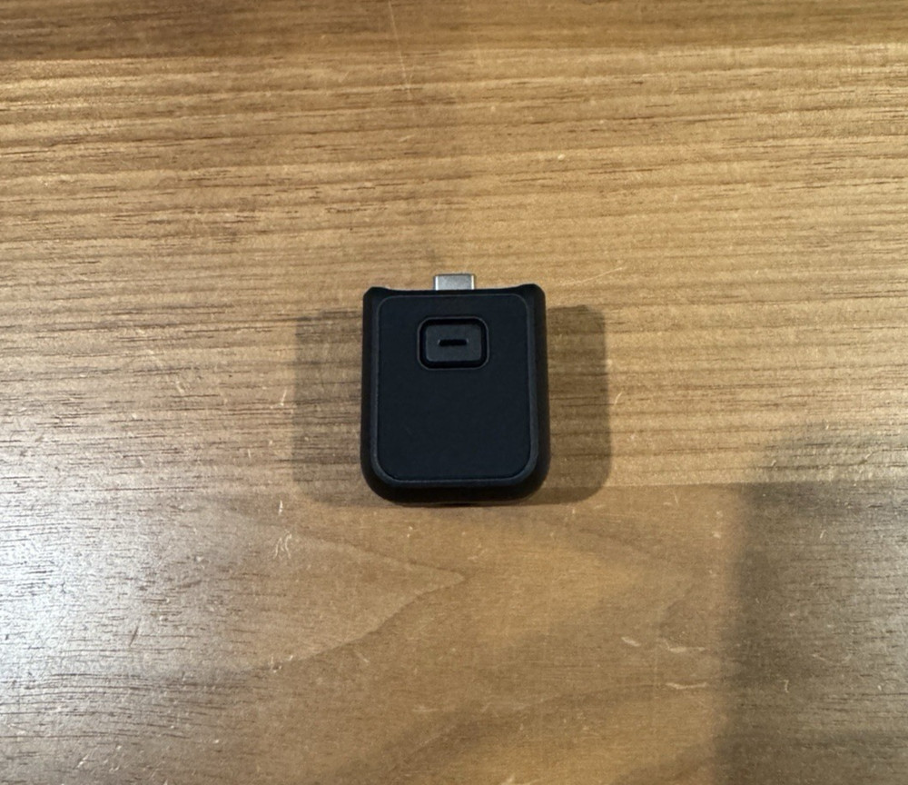 DJI Osmo Pocket 3 Handle With 1/4″ Thread - Grade A