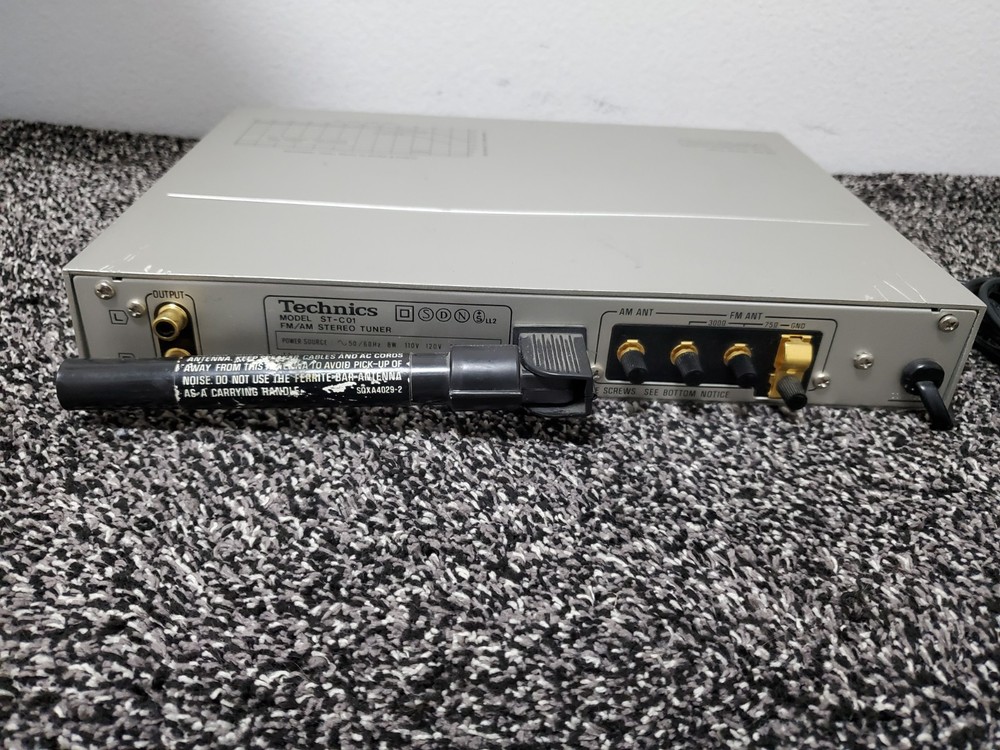 Technics ST-C01 Stereo Tuner Micro Series Works Great Multi Voltage