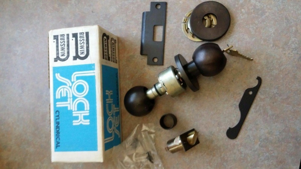 RUSSWIN 440 5/8 (CK4255) ASHFORD LIST $634 US10B CLASSROOM FUNCTION