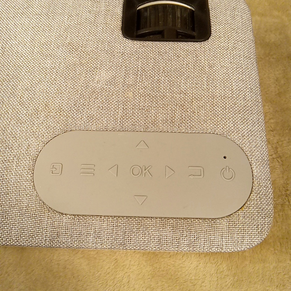 RCA RPJ143 480p LCD Projector White Medium Throw Ceiling Wired 480x320 Native