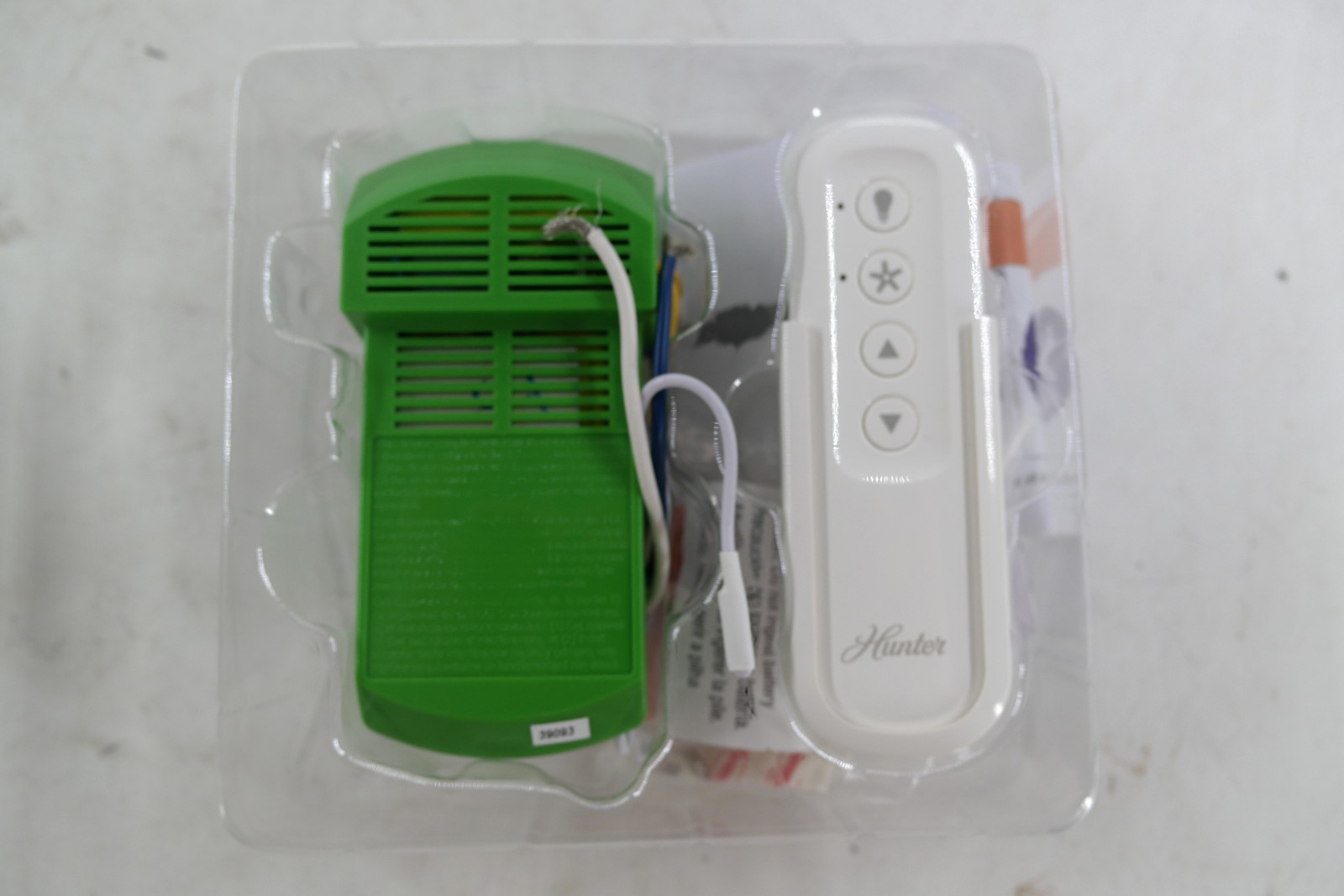 Hunter 99392 Ceiling Fan Remote Control Universal 3-Speed White Indoor Outdoor