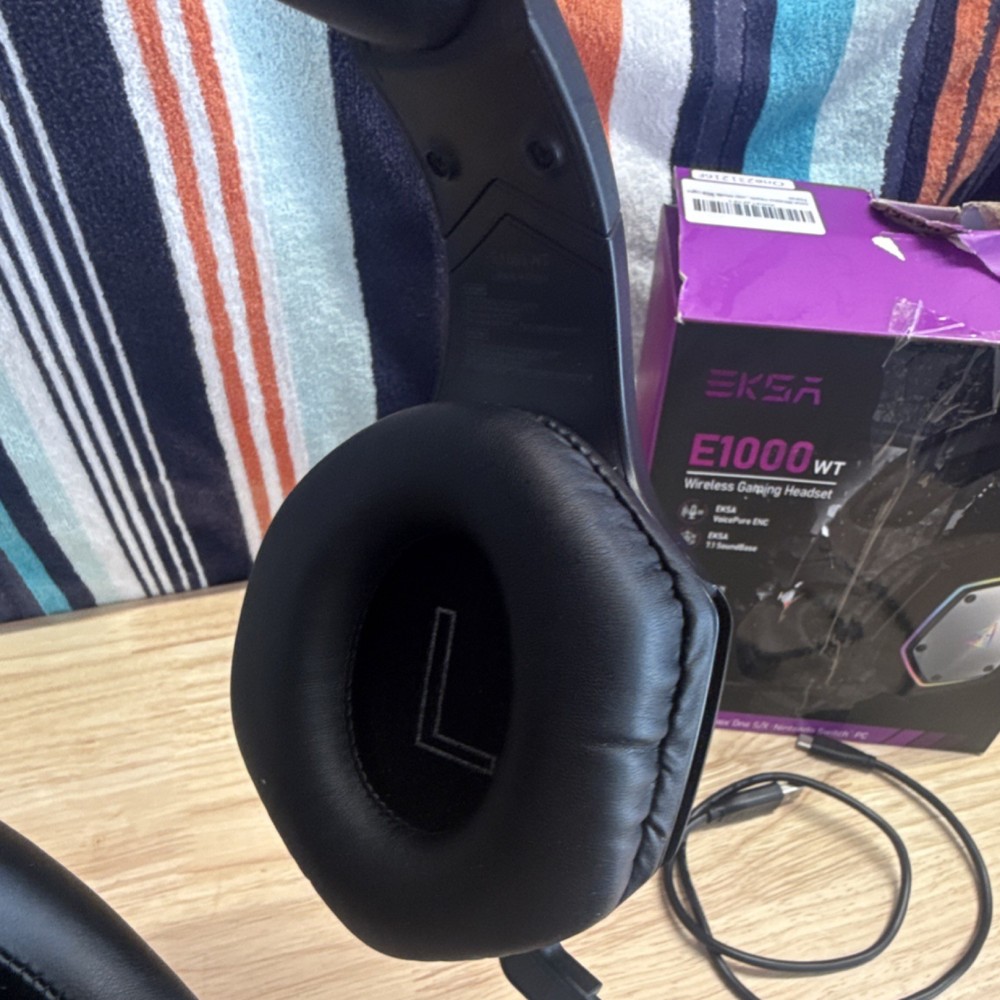 EKSA E1000 WT Wireless Headset, Surround Sound, USB/3.5mm/USB-C, Black