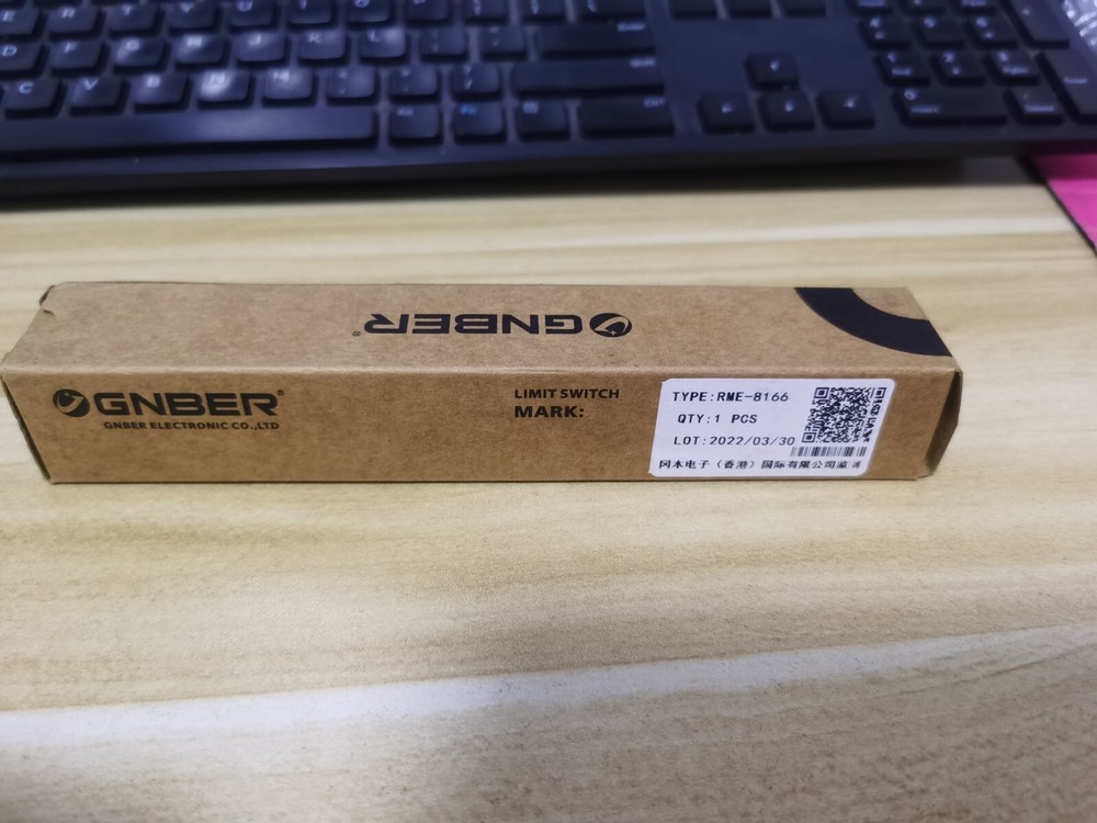 1PC New Gnber  RME8166  Limit Switch