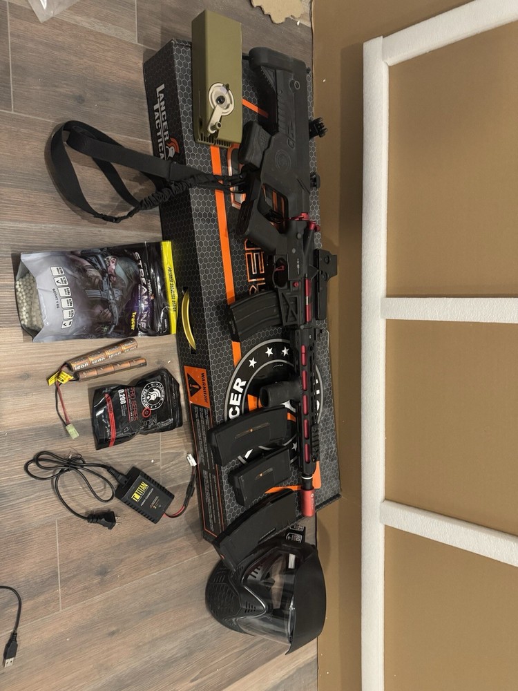 Lancer Tactical Assault Rifle Black/red