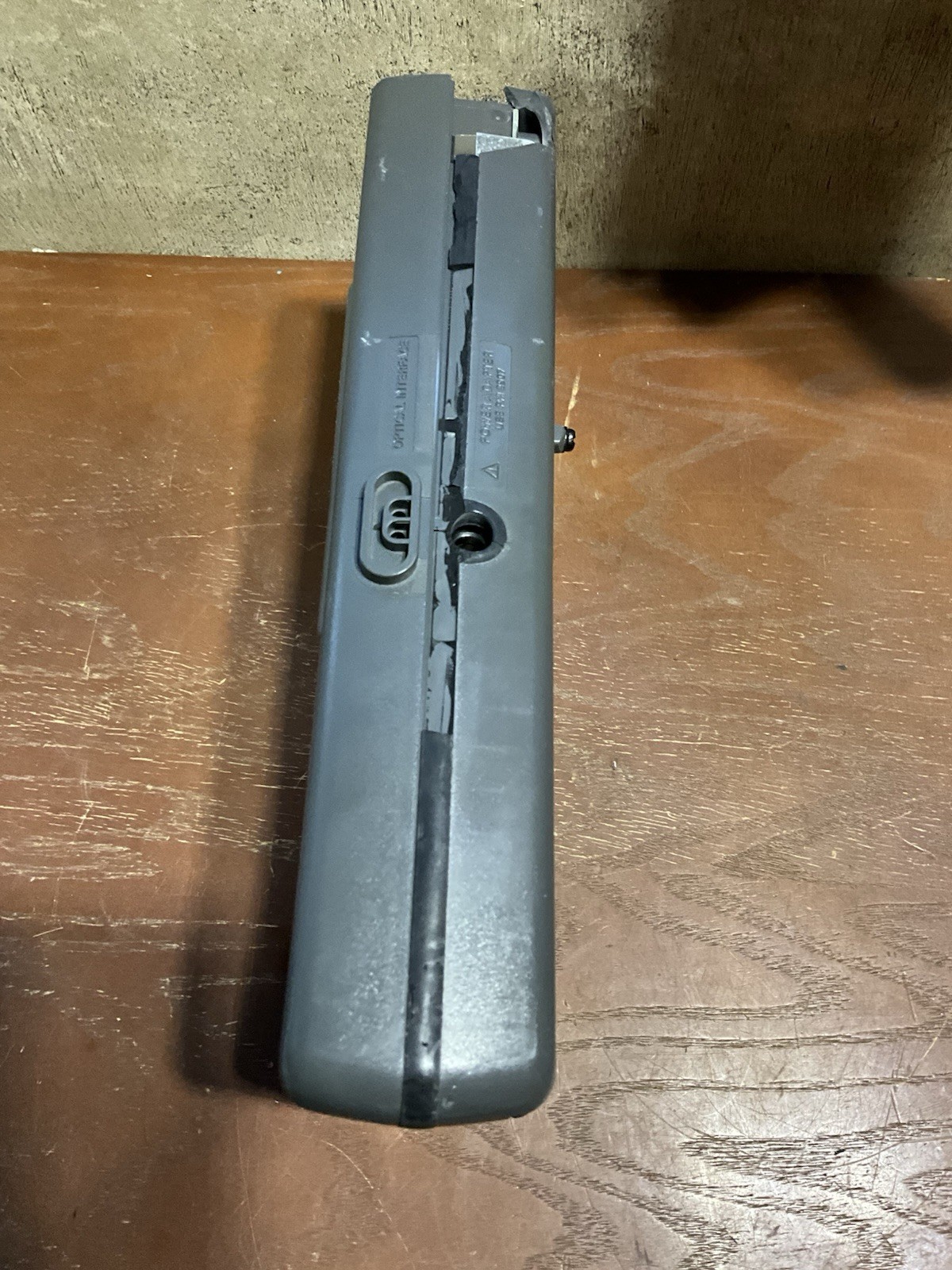 FLUKE 105B SCOPEMETER SERIES II NO LEADS DOES NOT POWER ON