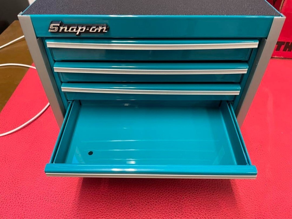Snap-on Miniature Roll Cab Mini Tool Box Micro Tool Box From JAPAN