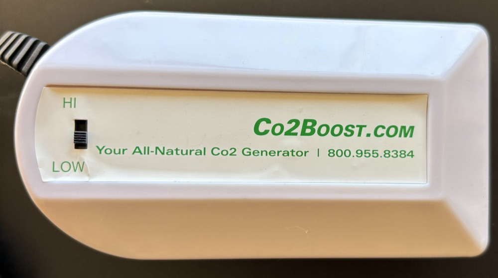CO2 Boost Bucket Hydroponic Pump Co2 Generator NEW NIB