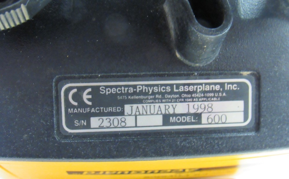 SPECTRA-PHYSICS L600 LASERPLANE WITH CASE